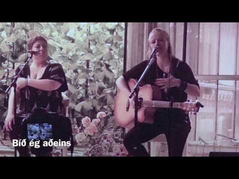 Er hann birtist - By Jónína & Hrafnhildur Ýr