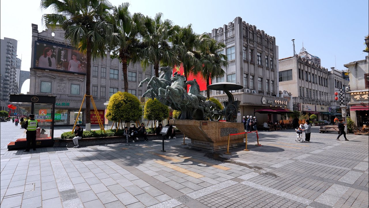 Immersive street-level walking tour through Wenzhou Wuma Street, China, showcasing authentic urban landscapes, local architecture, and the vibrant atmosphere of the city's neighborhoods