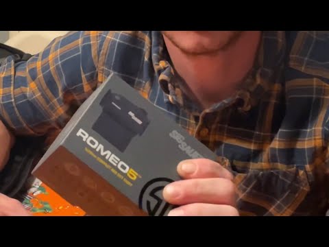 Unboxing of the SIG SAUER ROMEO 5 compact red dot sight.