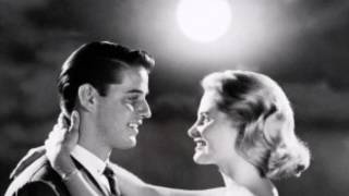 Download lagu Westlife ~ Fly Me To The Moon mp3 Download lagu Westlife ~ Fly Me To The Moon mp3