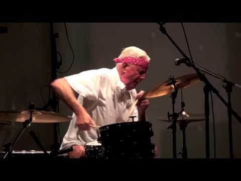 Han Bennink solo @ SuperDeluxe