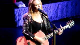 Miranda Lambert &quot;Bring Me Down&quot; Worcester 11-19-09
