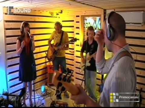 Desert Inn - Never forget you (live @ Primocanale Sound)