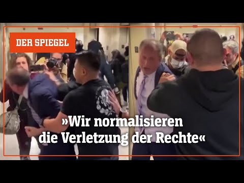 US-Demokrat vor laufender Kamera von ICE-Agenten festgenommen | DER SPIEGEL