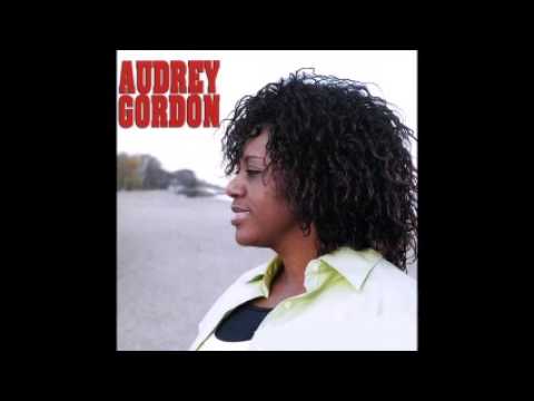 REGGAE WOMAN NA VEIA - You're Good, Yes /  M Jr Roots - AL: DIVULGANDO