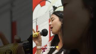 Download lagu Keisya Levronka nyanyi 'Tak Ingin Usai' di OZ Radio, tapi ada apa yaa? mp3