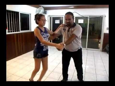 Academia Country Dance - Quarta - 05/04/2017 - Vent I,III, Iron Man e Globo - Moura e Jo