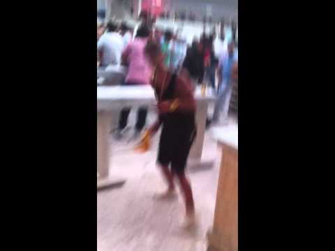 Party Rock Anthem in Greece