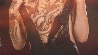 L’ammiccante glam-rock di Achille Lauro in ‘Maleducata’, il nuovo singolo nella serie ‘Baby