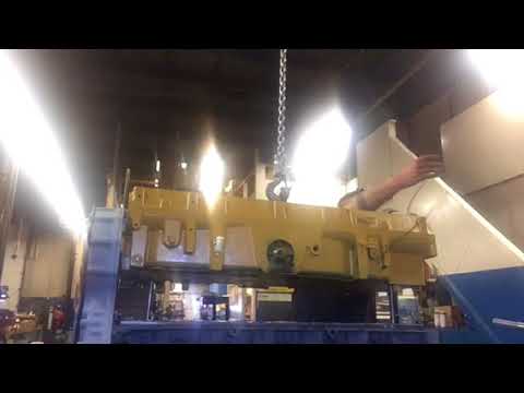 Cat c-15 head installation