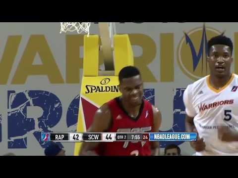 Yanick Moreira posts 16 points & 14 rebounds vs. the Warriors