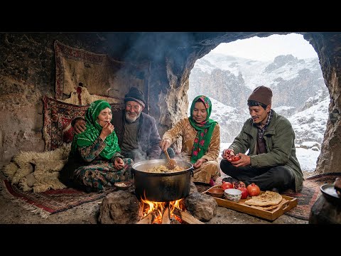 WINTER CAVE LIFE: Cooking Huge Kabuli Pulao in a Blizzard | Afghan Family Survival & Ancient Recipes