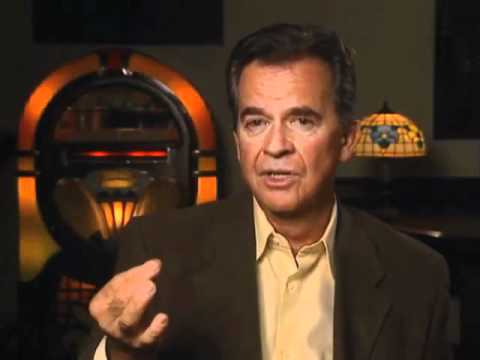 Dick Clark on choosing music for "American Bandstand" - EMMYTVLEGENDS.ORG