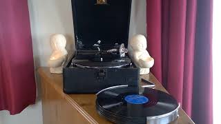 Sammy Kaye &amp; Orchestra - Red Silk Stockings &amp; Green Perfume - RCA Victor 78rpm - HMV 102