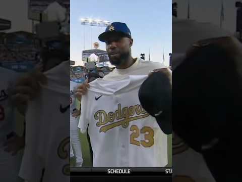 DODGERS: JASON HEYWARD RECIBE ANILLO de CAMPEÓN de SERIE MUNDIAL 2024 de MLB