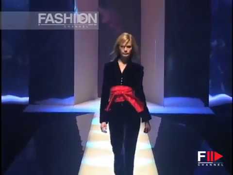 "Blunauta" Autumn Winter 2003 2004 Milan 2 of 2 Pret a Porter Woman by FashionChannel