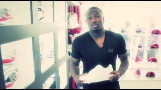 LeSean McCoy Goes Shopping at VILLA