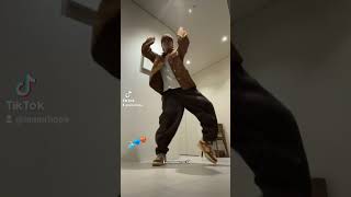 Download lagu Jhope's new TikTok on 'SWIM with J-Hope (Afrobeat remix)'🔥... mp3
