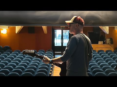 GARI & MALDANBERA - ELURRETAN ETZAN (SOINU FROGAK ZUZENEAN)