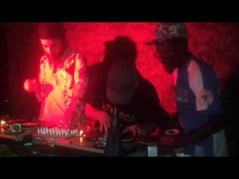 blues party  session clash vs stand tall