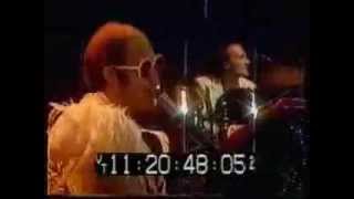 ELTON JOHN, GARY GLITTER &amp; ROD STEWART   WHITE CHRISTMAS LIVE 1974