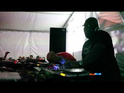 Sunwaves 8 - Mamaia - Carl Cox - HD (2010)