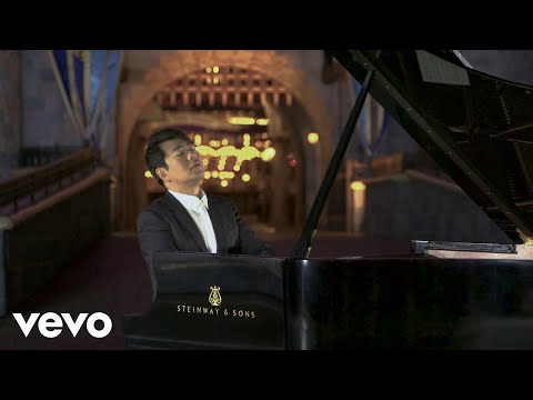 Lang Lang - Feed The Birds from "Mary Poppins"