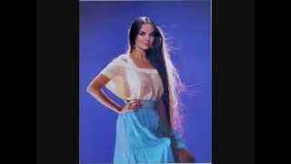 Crystal Gayle - This Is My Year For Mexico (1974).