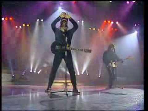 LA DAMA SE ESCONDE "LA TIERRA DE LOS SUEÑOS" EA91 71