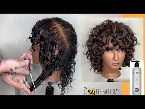 CURLY LAYERED HAIRCUT TUTORIAL