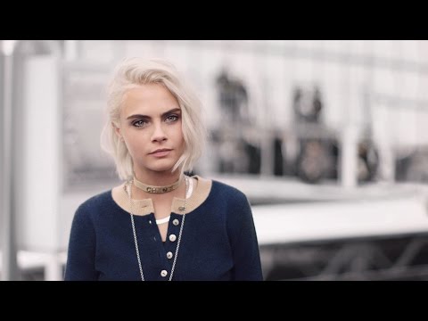 Impressions of the Fall-Winter 2017/18 Ready-to-Wear Show – CHANEL Shows