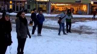 preview picture of video 'Schneeballschlacht Flashmob Hamm 16.01.2013'