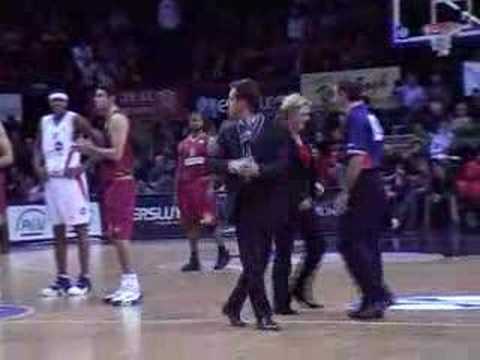 01 04-12-07 BCO-Red Star Belgrado - Balopworp gegeven door w