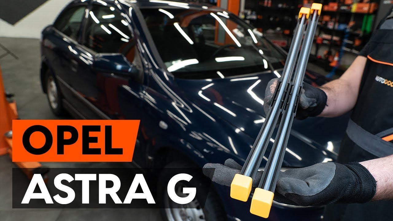 Jak vyměnit zadní stírací lišty na Opel Astra G F48 – návod k výměně