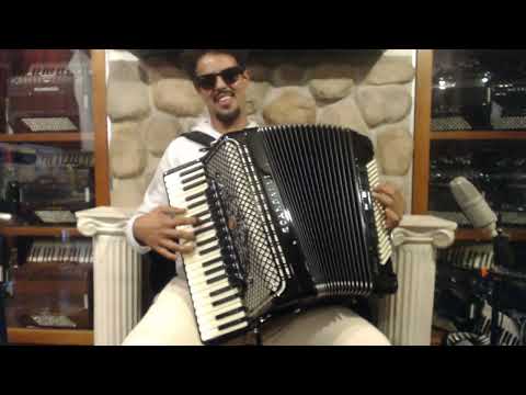 SCANSUPVIBBBK - Black Scandalli Super VI Extreme Binci Reeds Piano Accordion LMMH 41 120 $11999