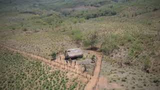 preview picture of video 'Cañada de las vacas - Drone in a farm'