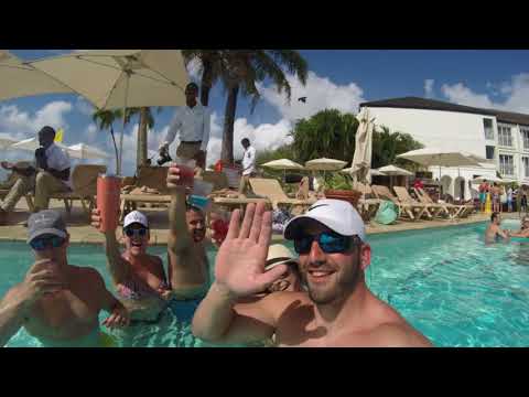 Jim and Roz Honeymoon2018