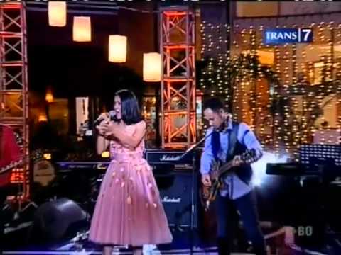 Pongki Barata Feat. Lea Simanjuntak - Menangis Semalam.mov
