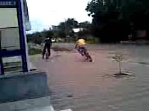 Dany & Alexy with bike in Nicoresti