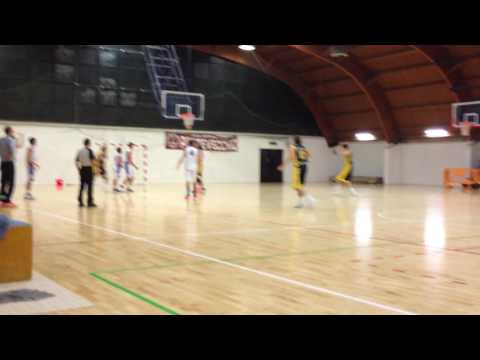 Canestro allo scadere di Alberto Saponi - Angels Santarcangelo