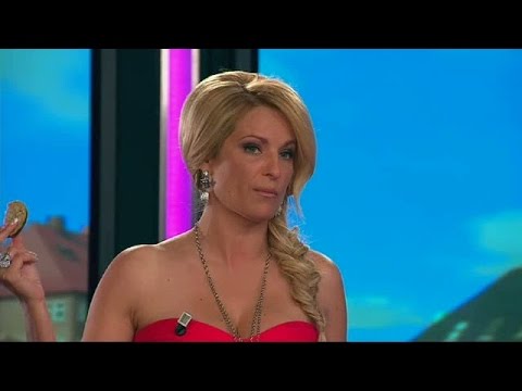 Här lämnar Laila sin jurystol: "Jag blir upprörd" - Idol Sverige (TV4)