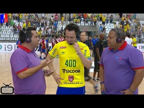 Daniel Pereira faz texto em homenagem ao camisa 12: "Não narrei Pelé, mas narrei Falcão"