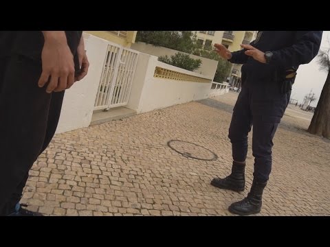 Parkour Stopped by Police