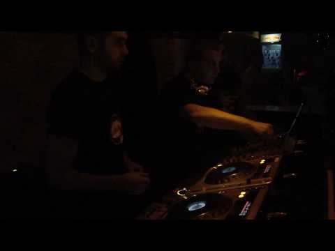 Kiss FM Party - Dj Safta & Mc Florin @ Medieval [live 25H.ro]