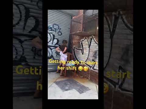 MOST DANGEROUS NEIGHBORHOOD IN THE BRONX - HUNTS POINT !! #thebronx #nyc #nycvlog