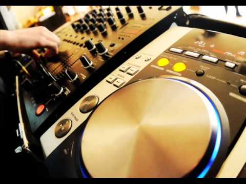 DEEP SOULFUL HOUSE 80 MIN MIX - OCT 2011