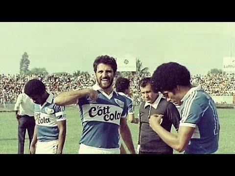 D Quito 1 -  Nueve de Octubre 1 - (Resumen del partido año 1983)
