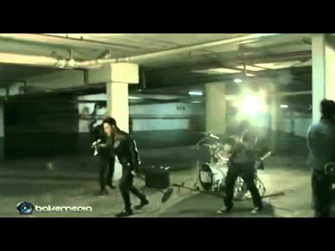 Martin Bester met Kinky Robot