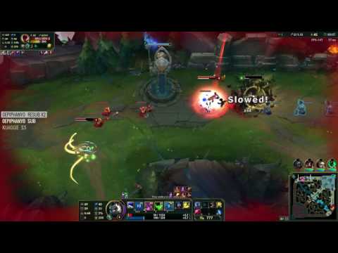 QuasLoL Outplays the Enemy Team- League of Legends (Play of the day)
