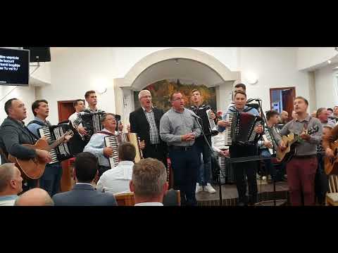 Grupul Leviții Domnului la întâlnirea Fiii Cântăreților ediția a-|| Ungaria